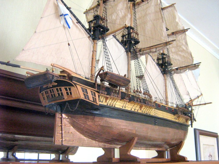 Шлюп корабль парусный