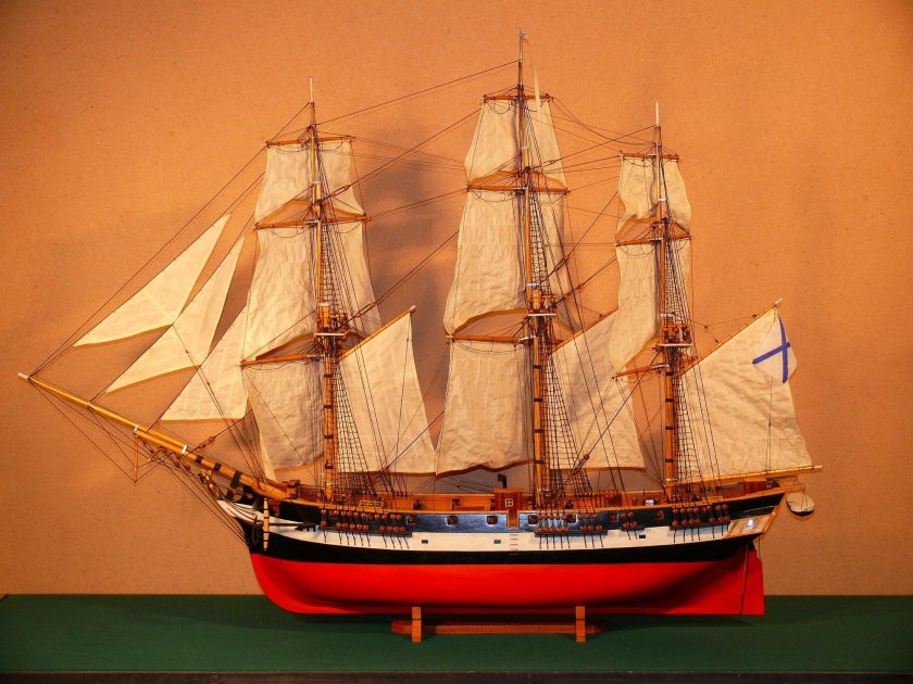 Парусный шлюп Мирный