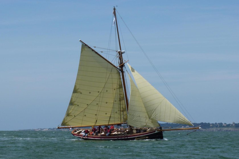 Жюль Верн яхта сен Мишель