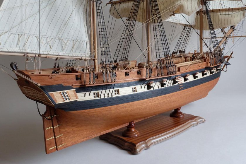 Парусный корабль шлюп Восток