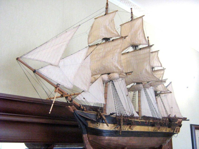 Парусный шлюп Мирный