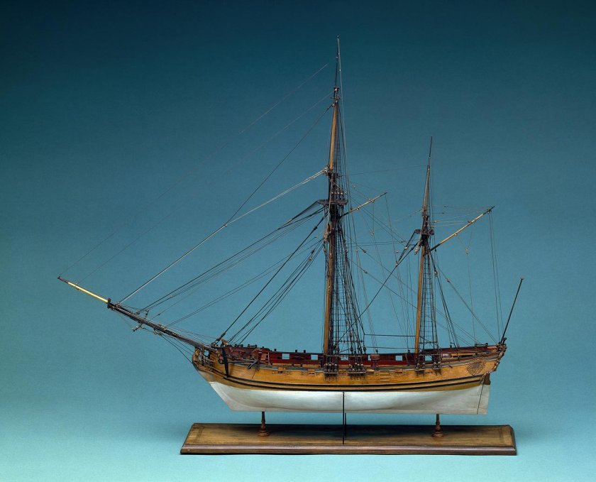 Шлюп корабль парусный