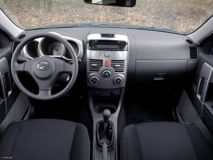 Daihatsu Terios 2008 салон