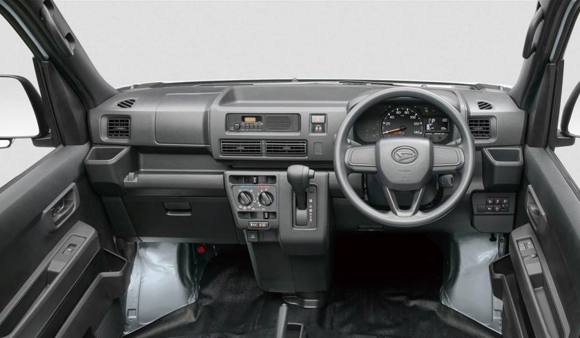 Daihatsu atrai 2022 салон