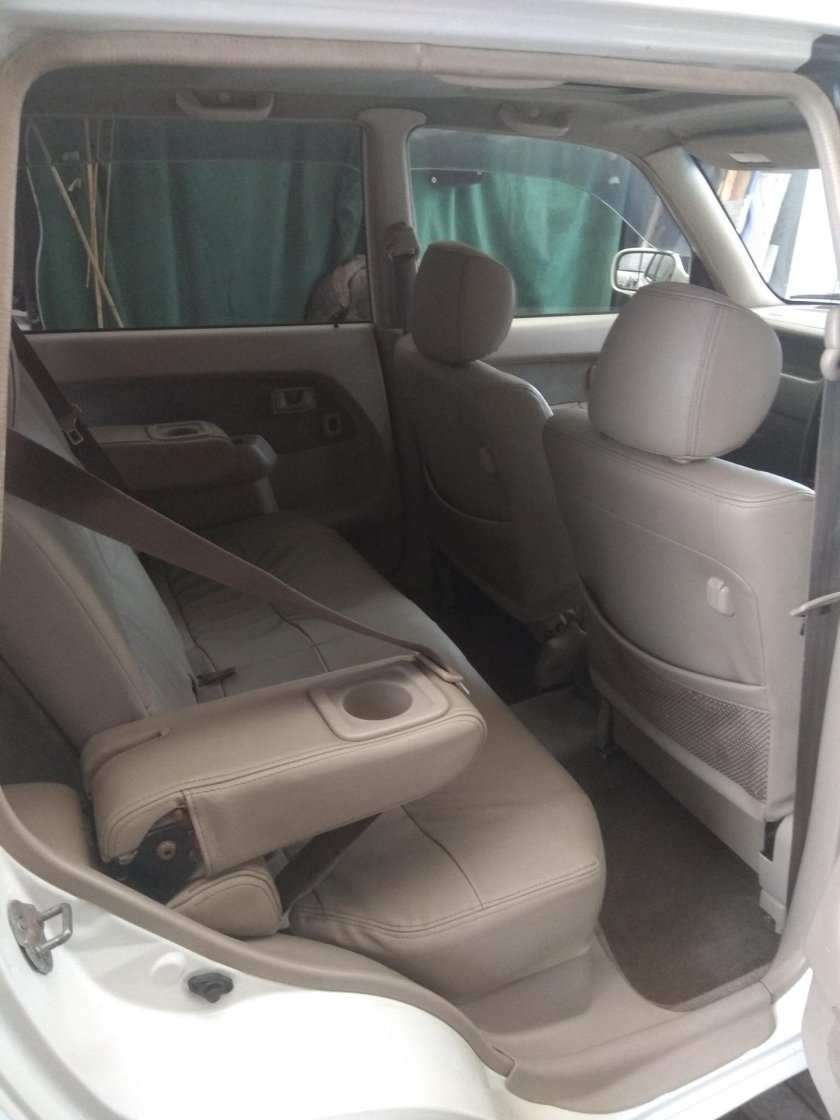 Дайхатсу Пизар 1998 салон