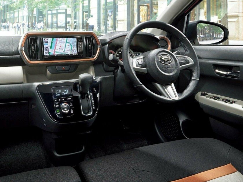 Daihatsu Boon салон