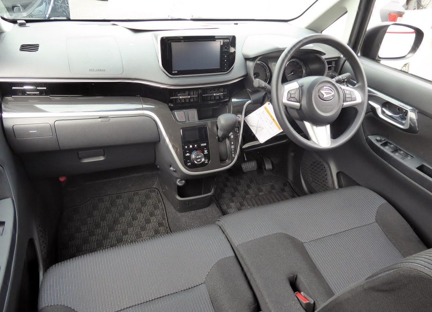 Daihatsu move 2015 салон