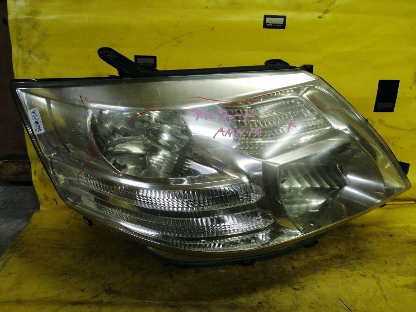 Фара на Toyota Alphard anh15