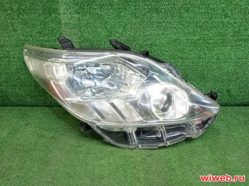 Фара передня правая