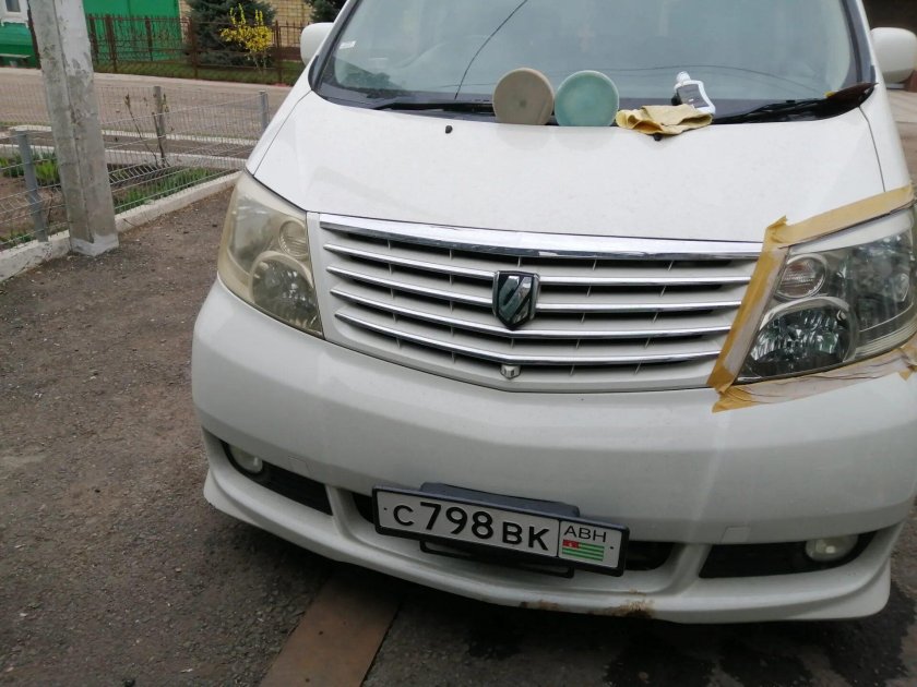 Тойота альфард установка линз