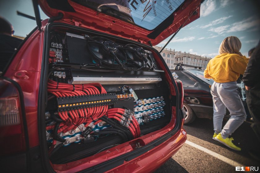 Альфард автозвук проекты