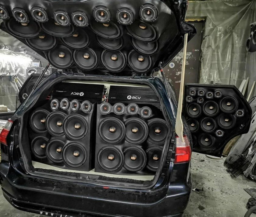 Тыл ВАЗ 2114 автозвук