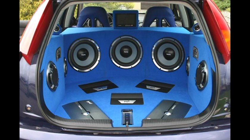 Машина колонка музыкальная