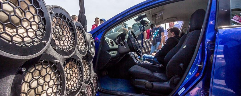 Калитка альфард автозвук