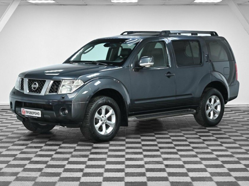 Nissan pathfinder iii
