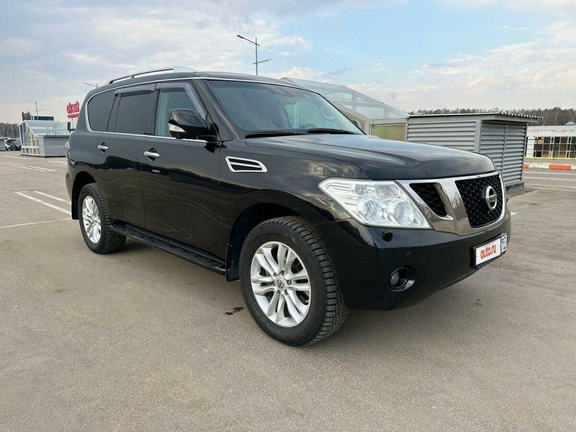 Ниссан Патрол 2011
