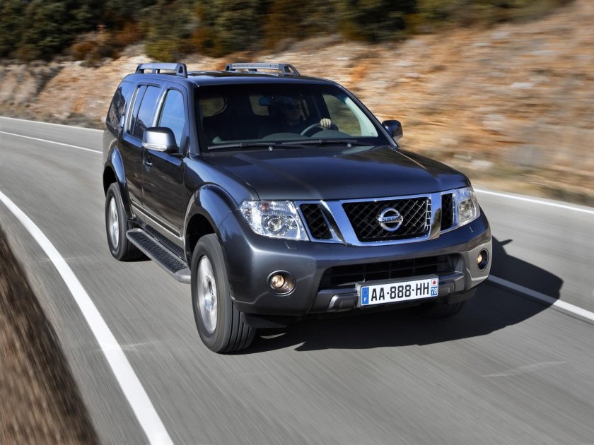 Nissan Pathfinder r51 2010