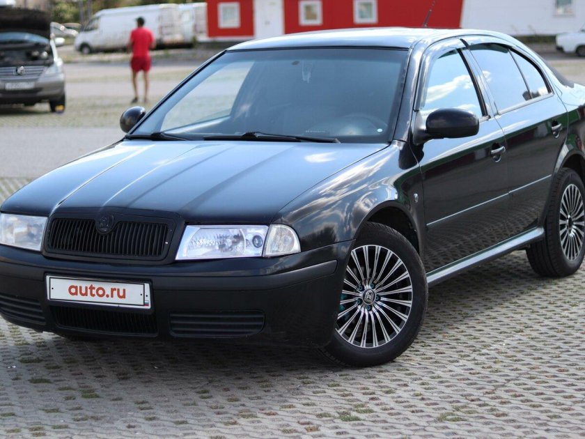 Шкода октавия 2008 1.6 механика лифтбек