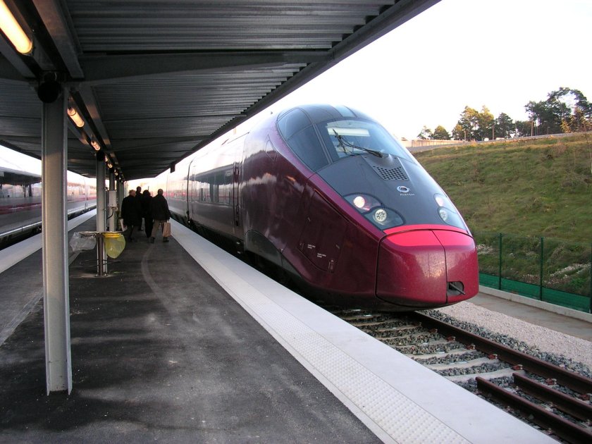 Французский TGV v150