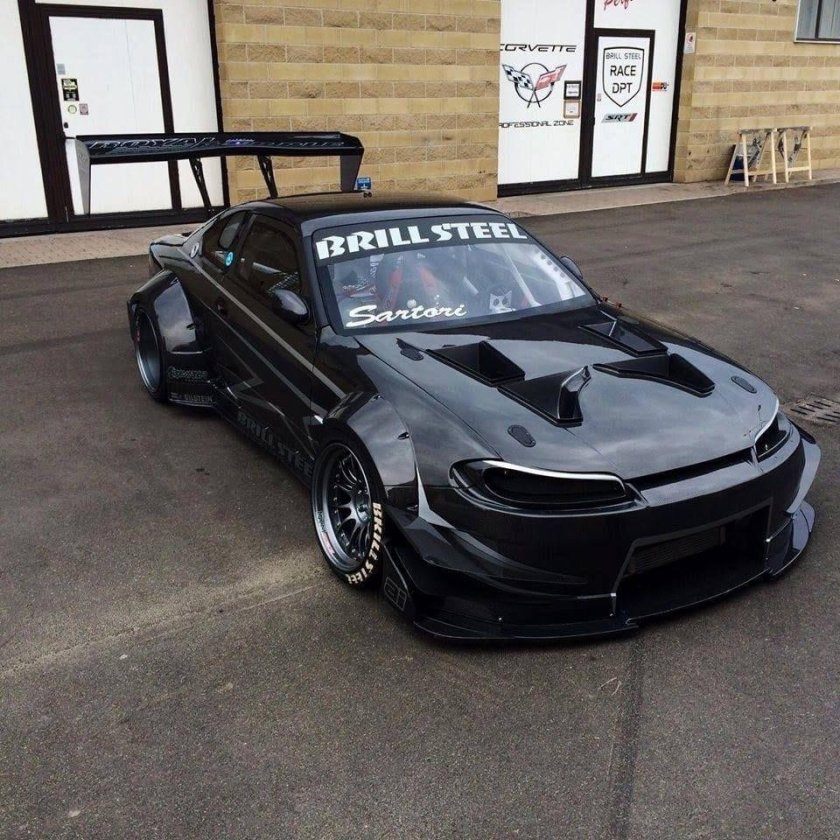 Nissan Silvia s15