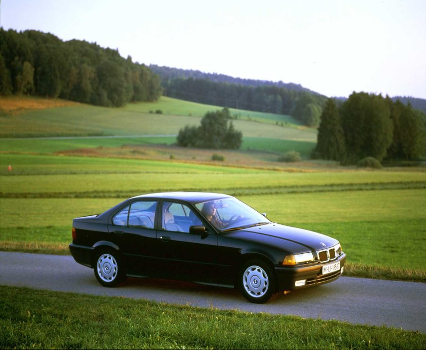BMW e36 sedan