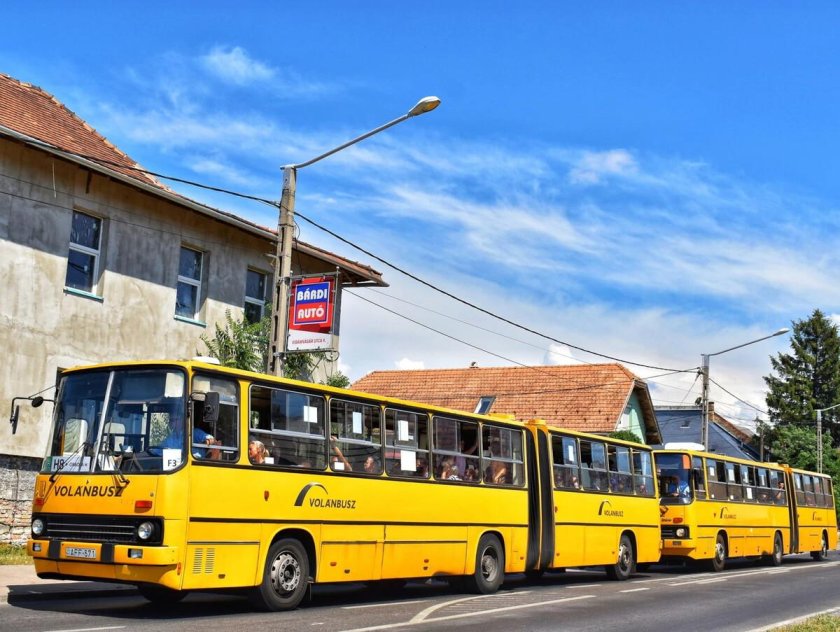 Короткий автобус