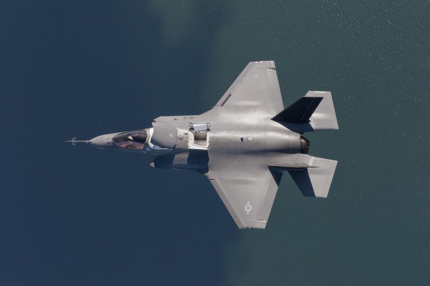 F 35 истребитель