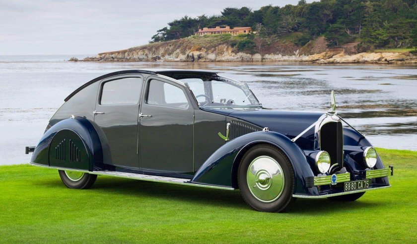 Вуазен автомобиль