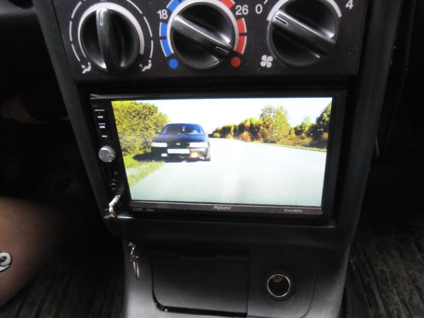 2 Дин магнитола в ВАЗ 2112