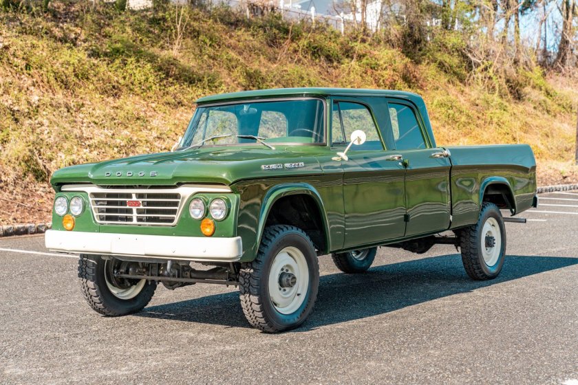 Dodge Power Wagon 1962