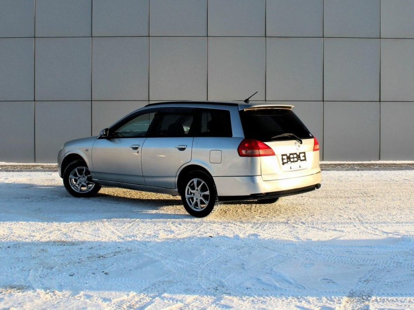 Ниссан вингроуд 2002