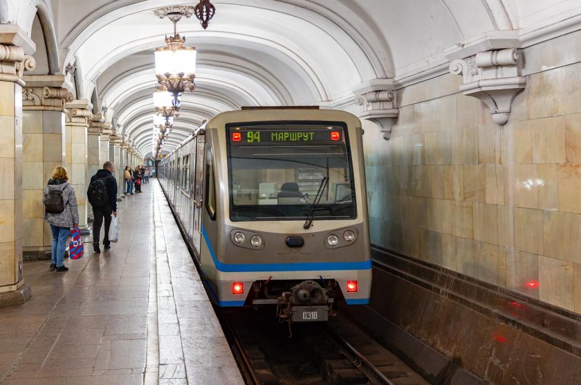 Москва вагон метро