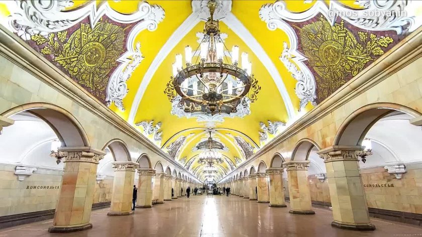 Станция метро комсомольская кольцевая