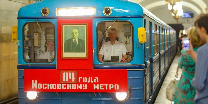 Еж3 парад поездов