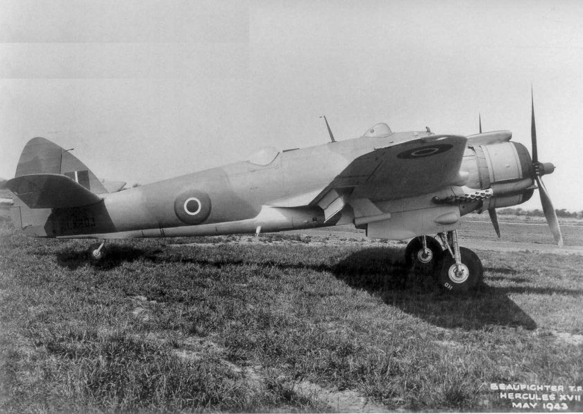 Бристоль Бофайтер самолет