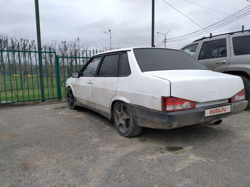 Ваз 21099 ярко белая