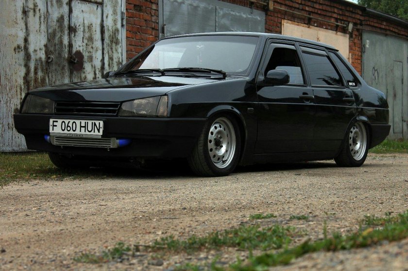 ВАЗ 99 черная