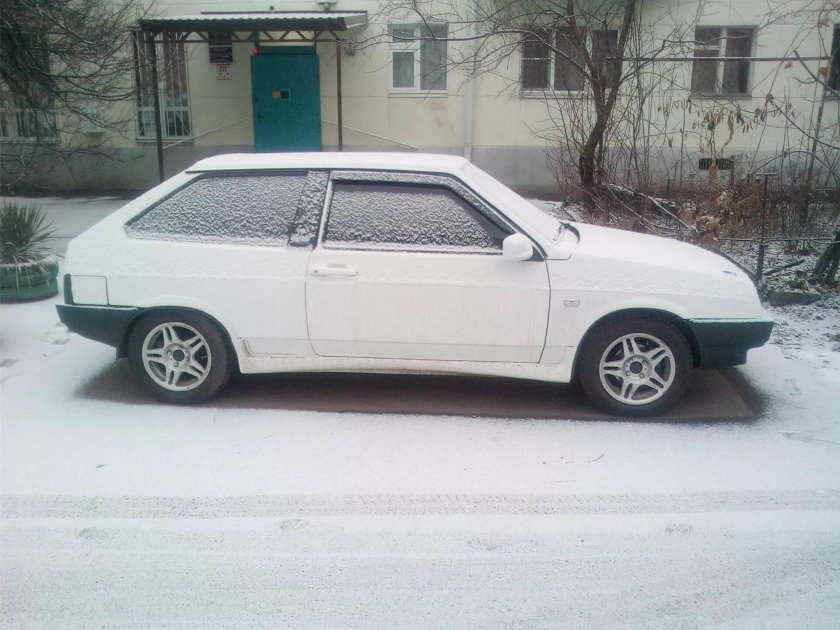 ВАЗ 2108 белая