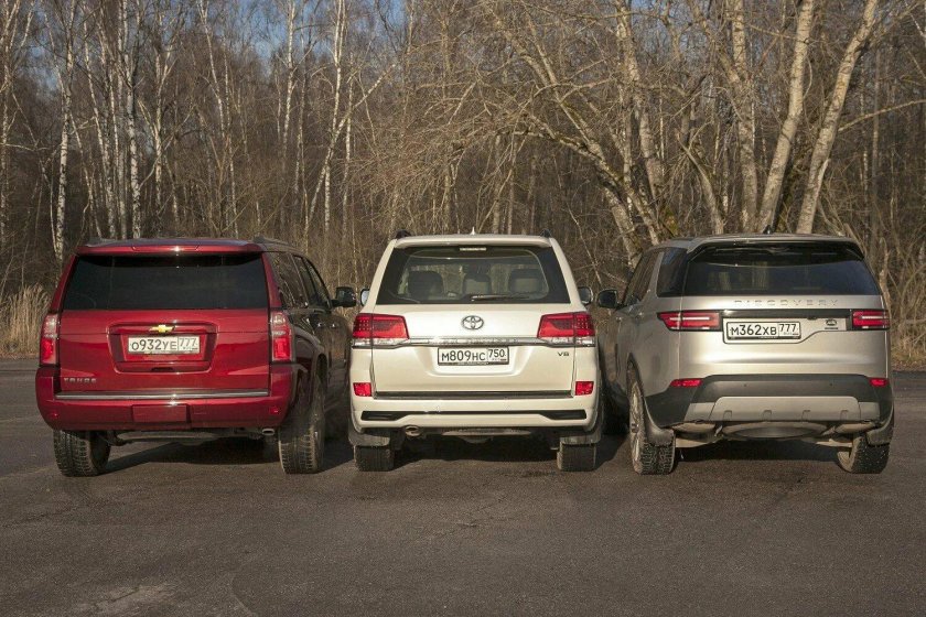 Шевроле Тахо и ленд Крузер 200