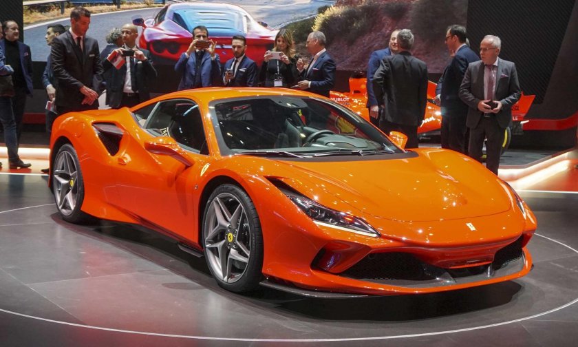 Феррари f8 tributo 2021