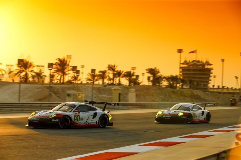 Пилот Порше