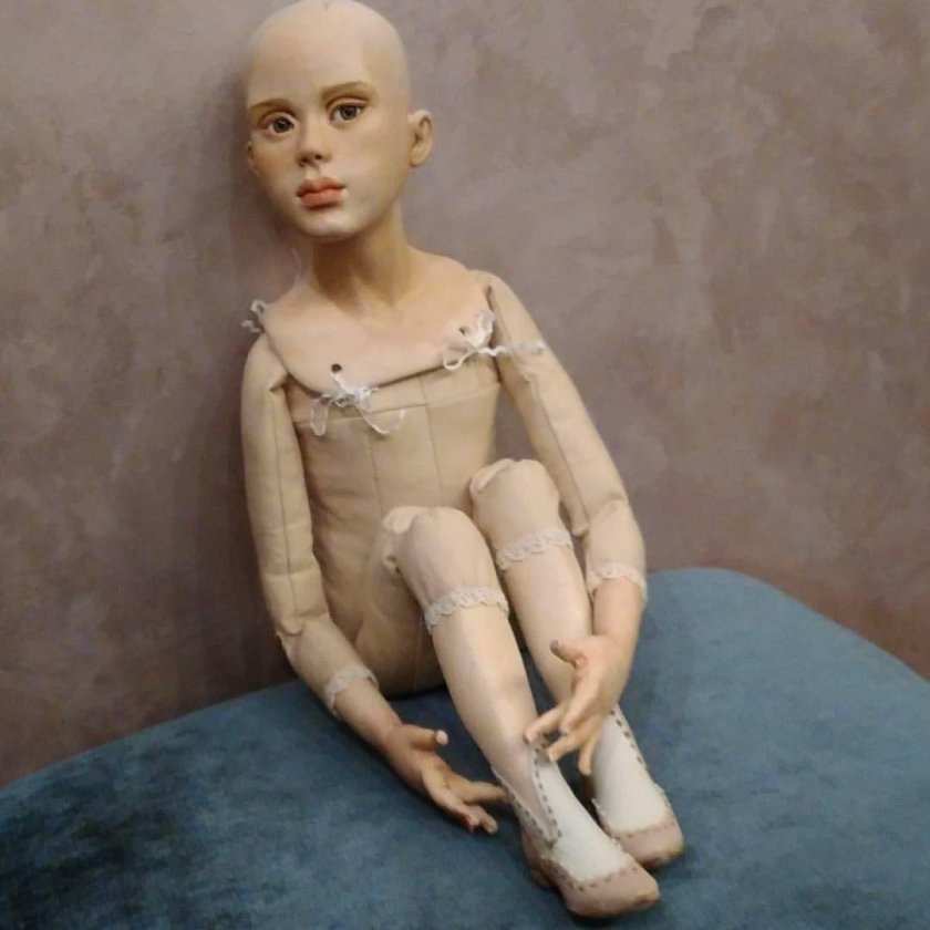 Шарнирная кукла из паперклея