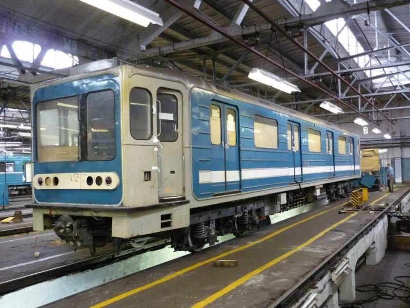 81-720.1 ЛВЗ кабина