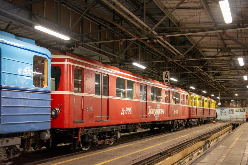 Москва вагон метро