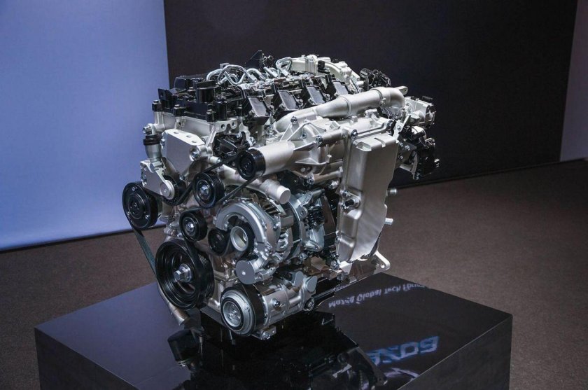 Mazda SKYACTIV-X 2.0 двигатель