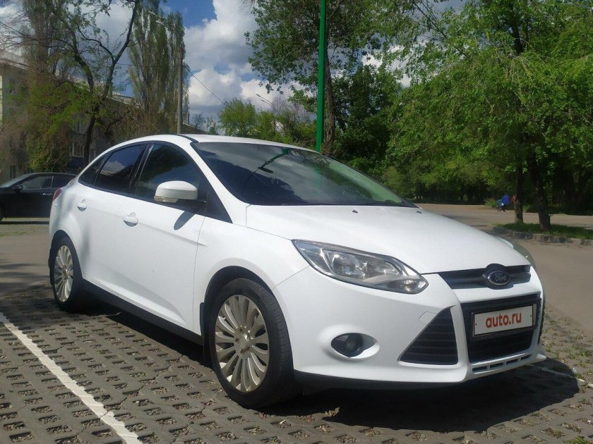 Ford focus 3 седан белый 2012