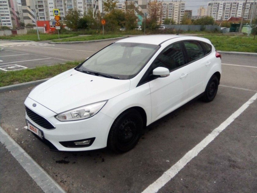 Форд фокус белый хэтчбек 2007