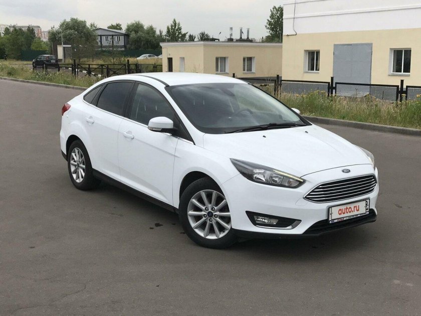 Форд фокус 3 Рестайлинг хэтчбек белый