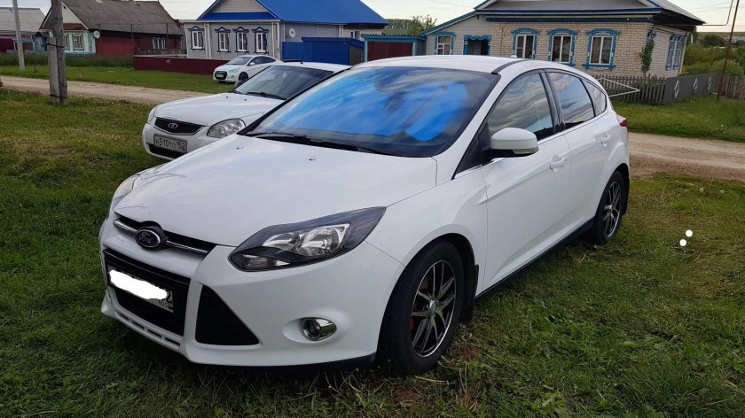Ford Focus 3 белый