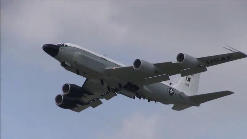 Boeing rc 135 w rivet joint